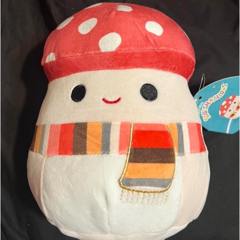Malcom squishmallow